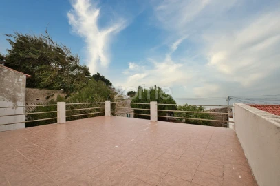 Moradia T10 para Venda em Nazare