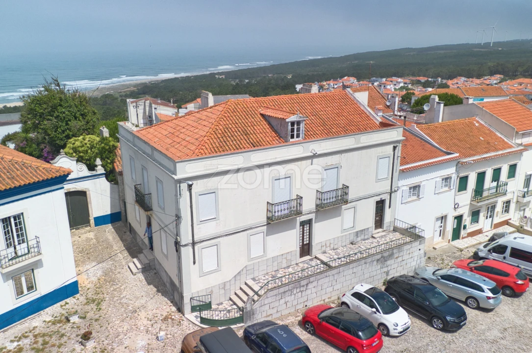 Moradia T10 para Venda em Nazare Foto 2