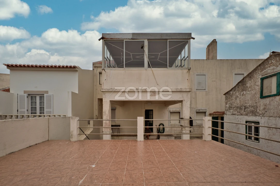 Moradia T10 para Venda em Nazare Foto 15