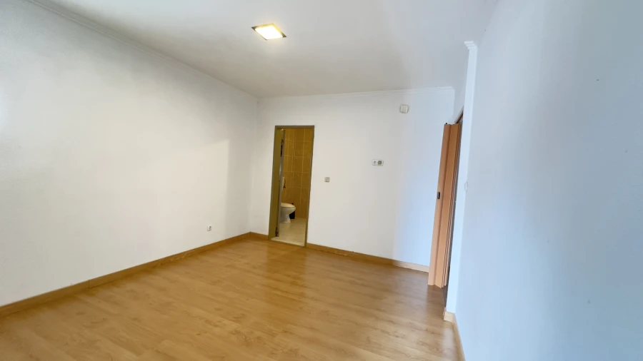 Moradia T6 para Venda em Alcabideche Foto 6
