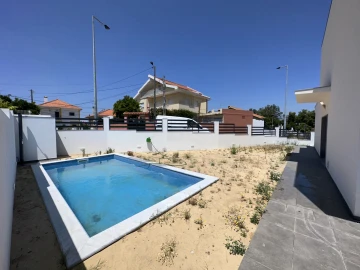 Moradia T4 para Venda em Amora