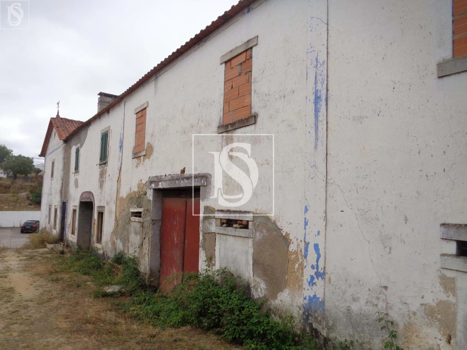 Moradia T5 para Venda em Assentiz Foto 2