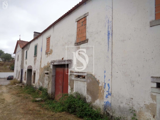 Moradia T5 para Venda em Assentiz Foto 2