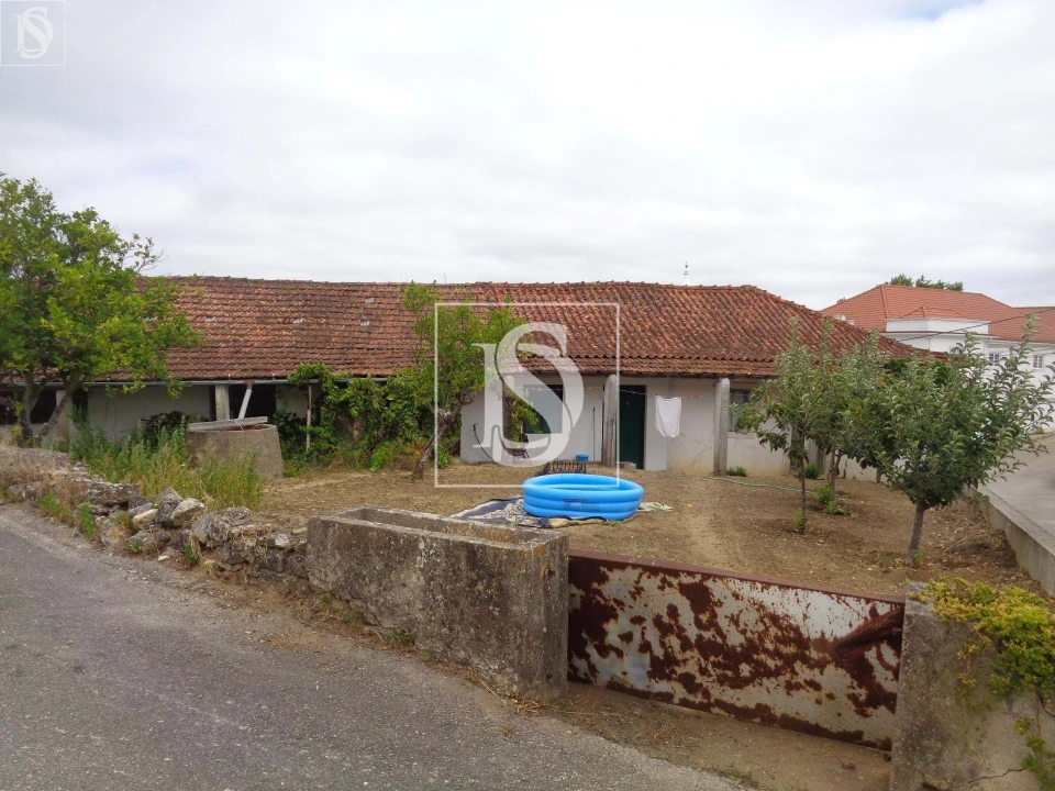 Moradia T5 para Venda em Assentiz Foto 4