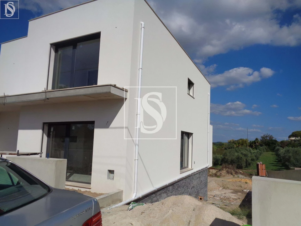 Moradia T3 para Venda em Nossa Senhora das Misericordias Foto 13