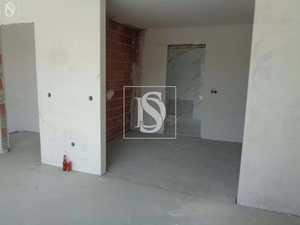 Moradia T3 para Venda em Nossa Senhora das Misericordias Foto 6