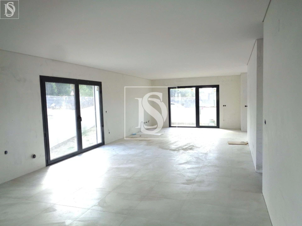 Moradia T3 para Venda em Nossa Senhora das Misericordias Foto 2