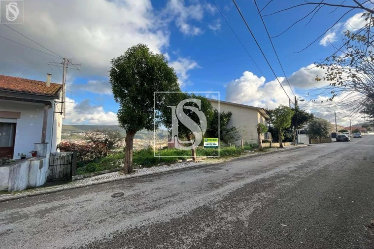 Terreno para Venda em Porto de Mós - São João Baptista e São Pedro Foto 2