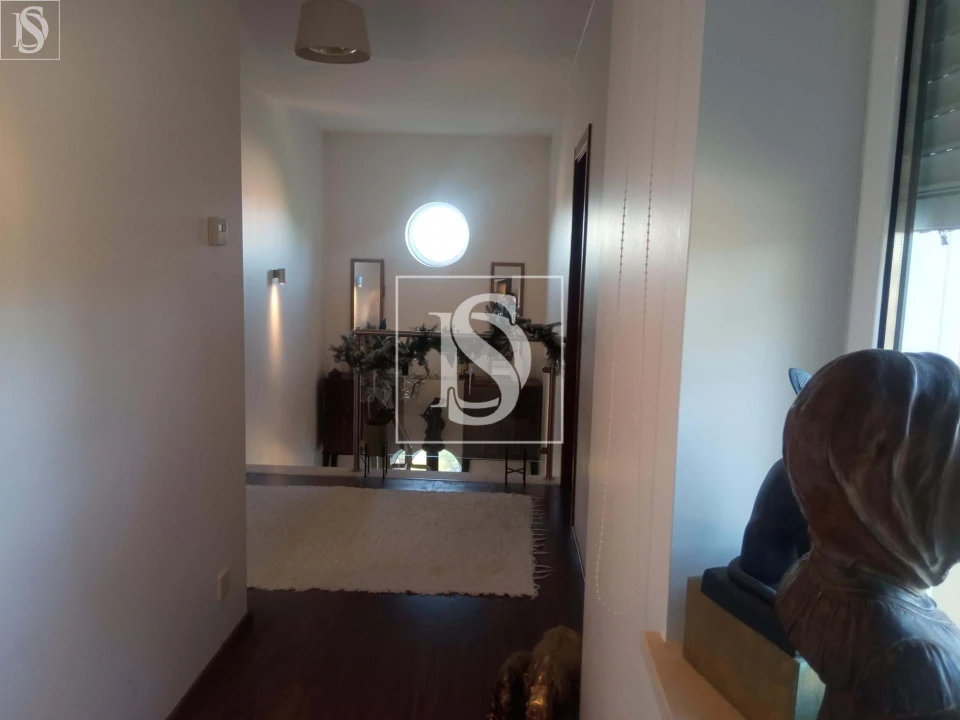 Moradia T3 para Venda em Seiça Foto 9