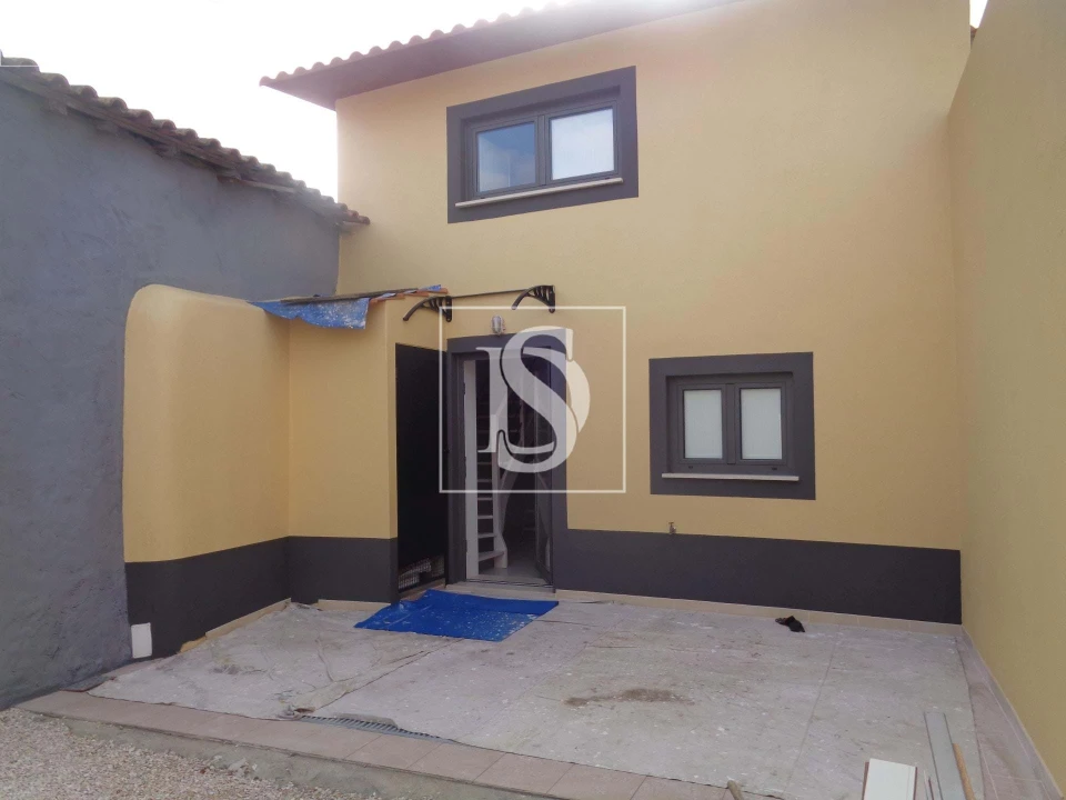 Moradia T3 para Venda em Alburitel Foto 11