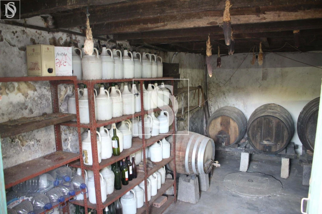 Moradia T3 para Venda em Alburitel Foto 11