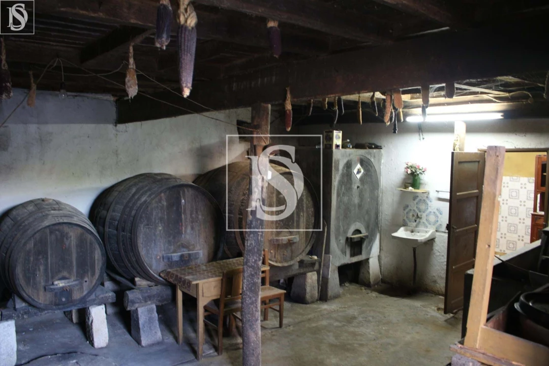 Moradia T3 para Venda em Alburitel Foto 12