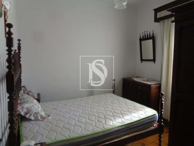 Moradia T3 para Venda em Nossa Senhora das Misericordias Foto 1