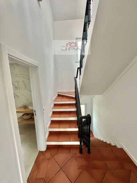 Moradia T7 para Venda em Altura