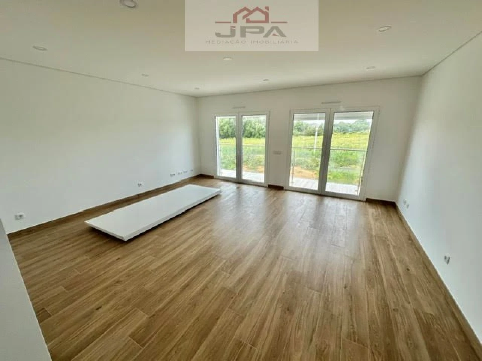 Moradia T3 para Venda em Altura Foto 1