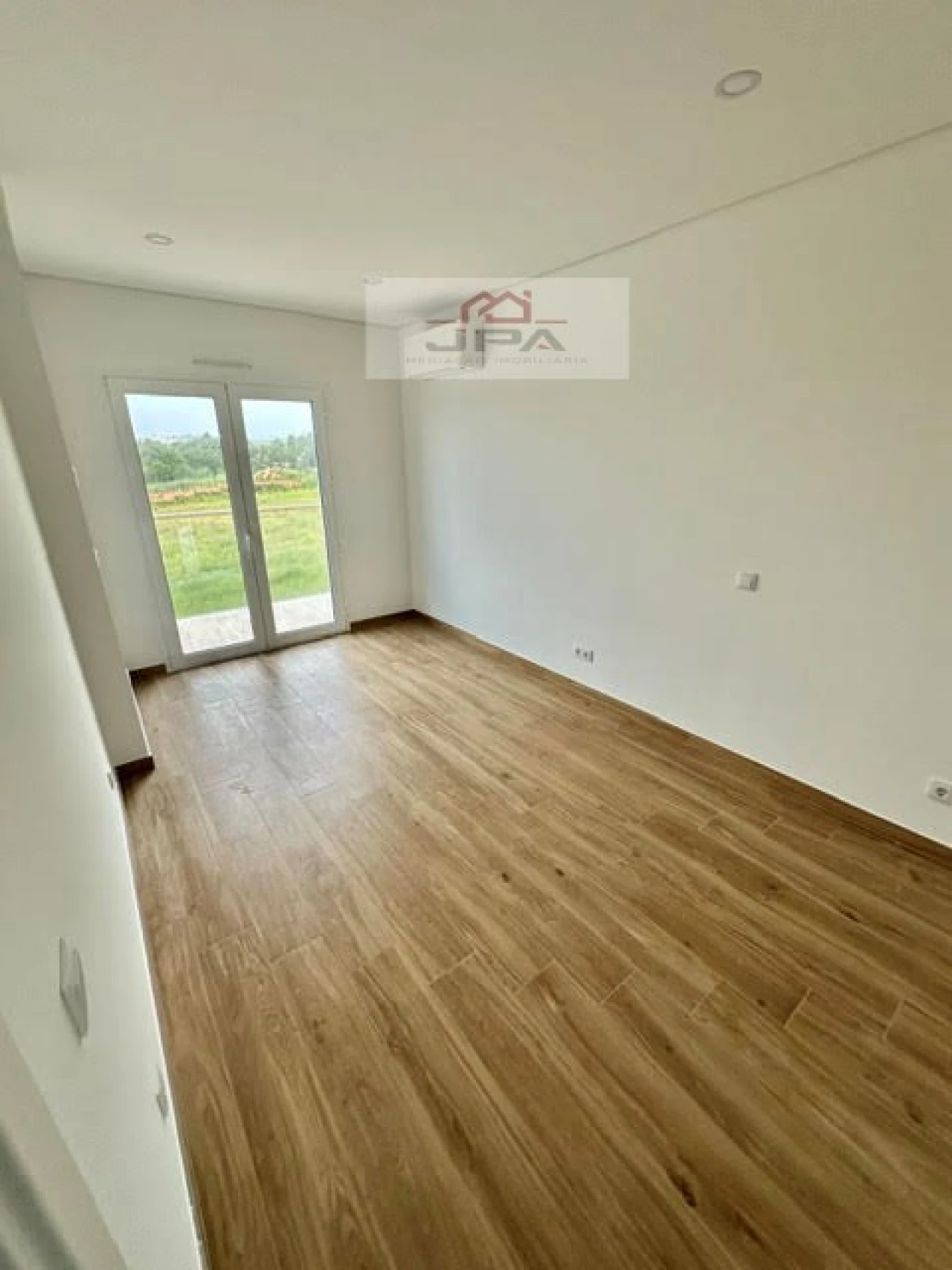 Moradia T3 para Venda em Altura Foto 23