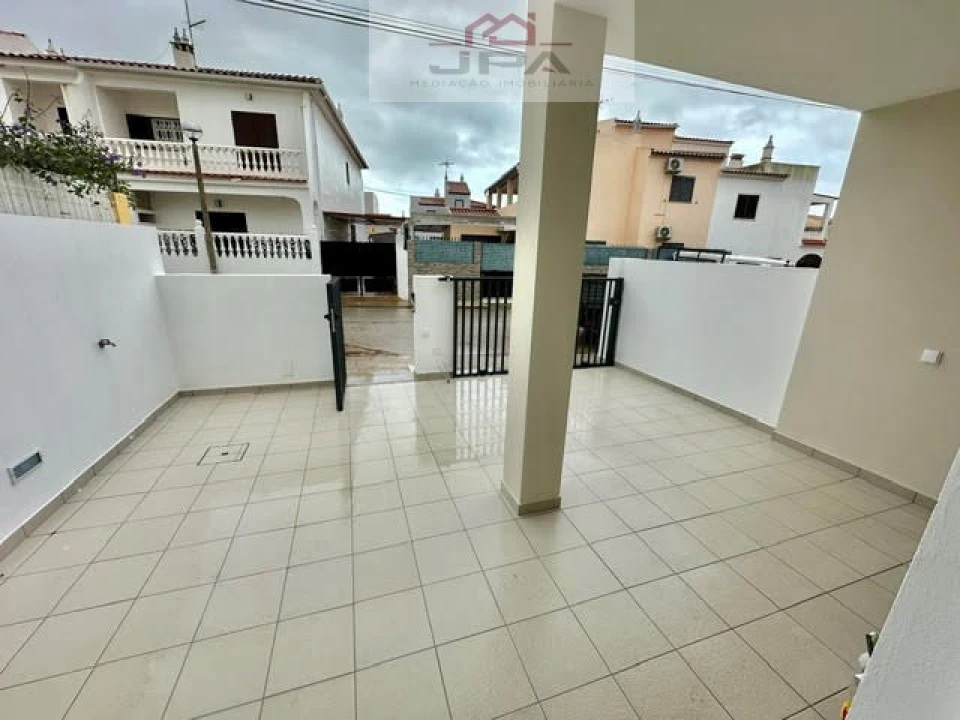 Moradia T3 para Venda em Altura Foto 33