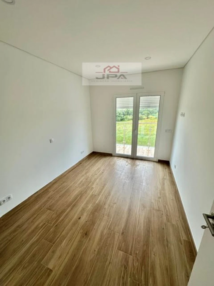 Moradia T3 para Venda em Altura Foto 21