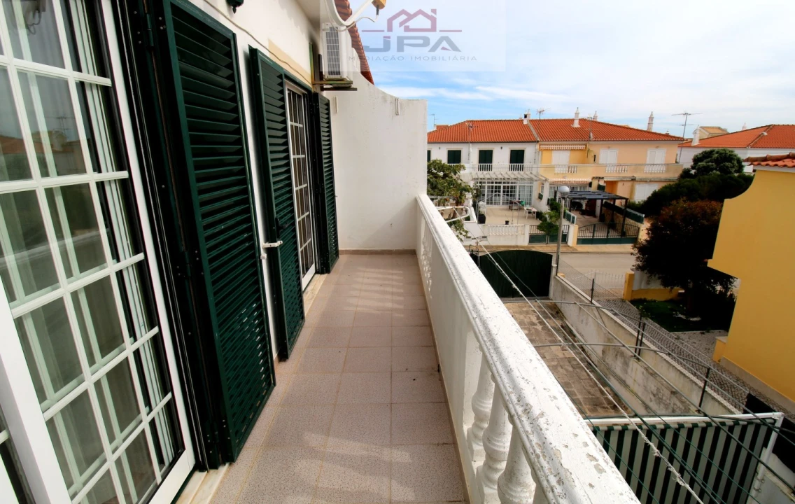 Moradia T3 para Venda em Altura Foto 13