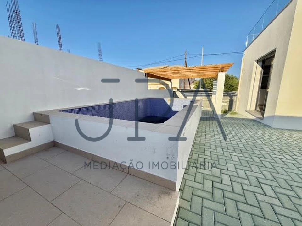 Moradia T3 para Venda em Altura Foto 54