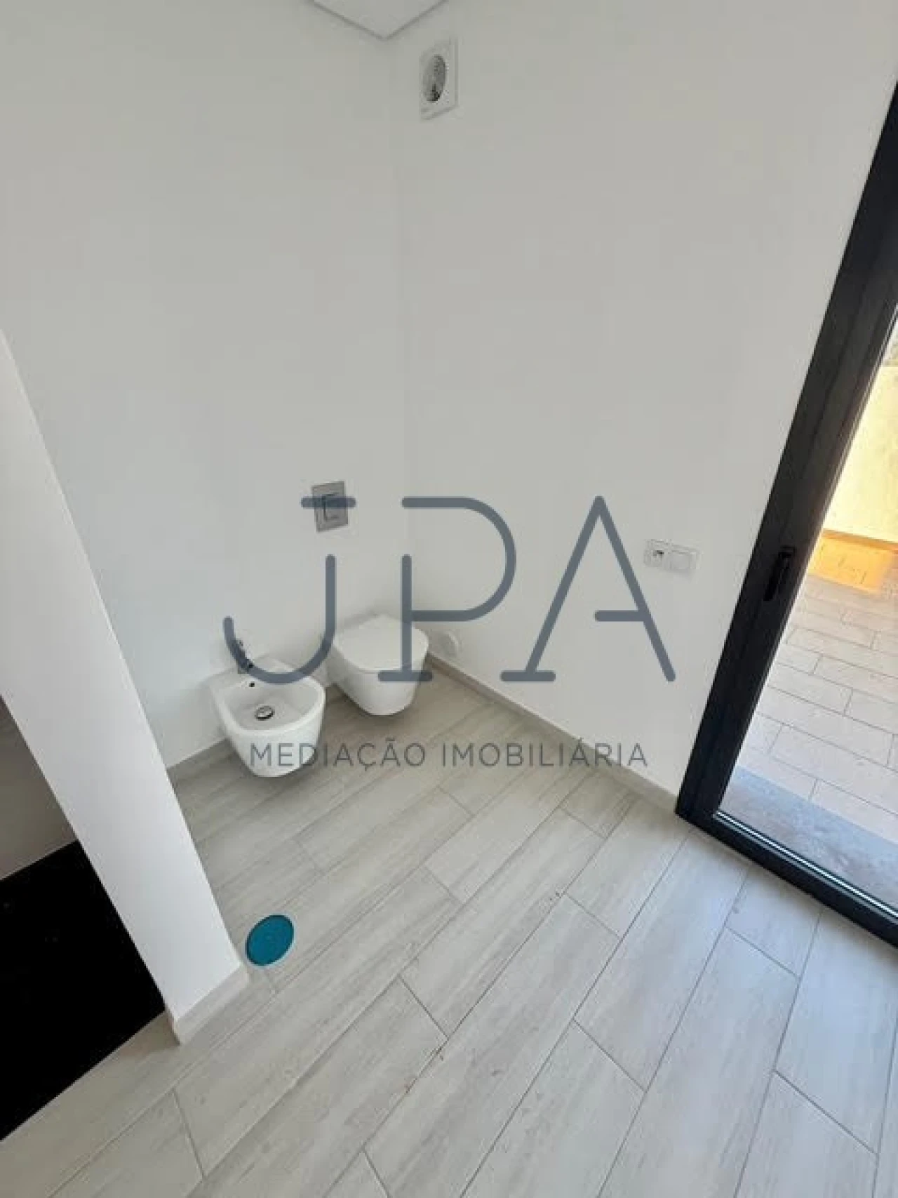 Moradia T3 para Venda em Altura Foto 35