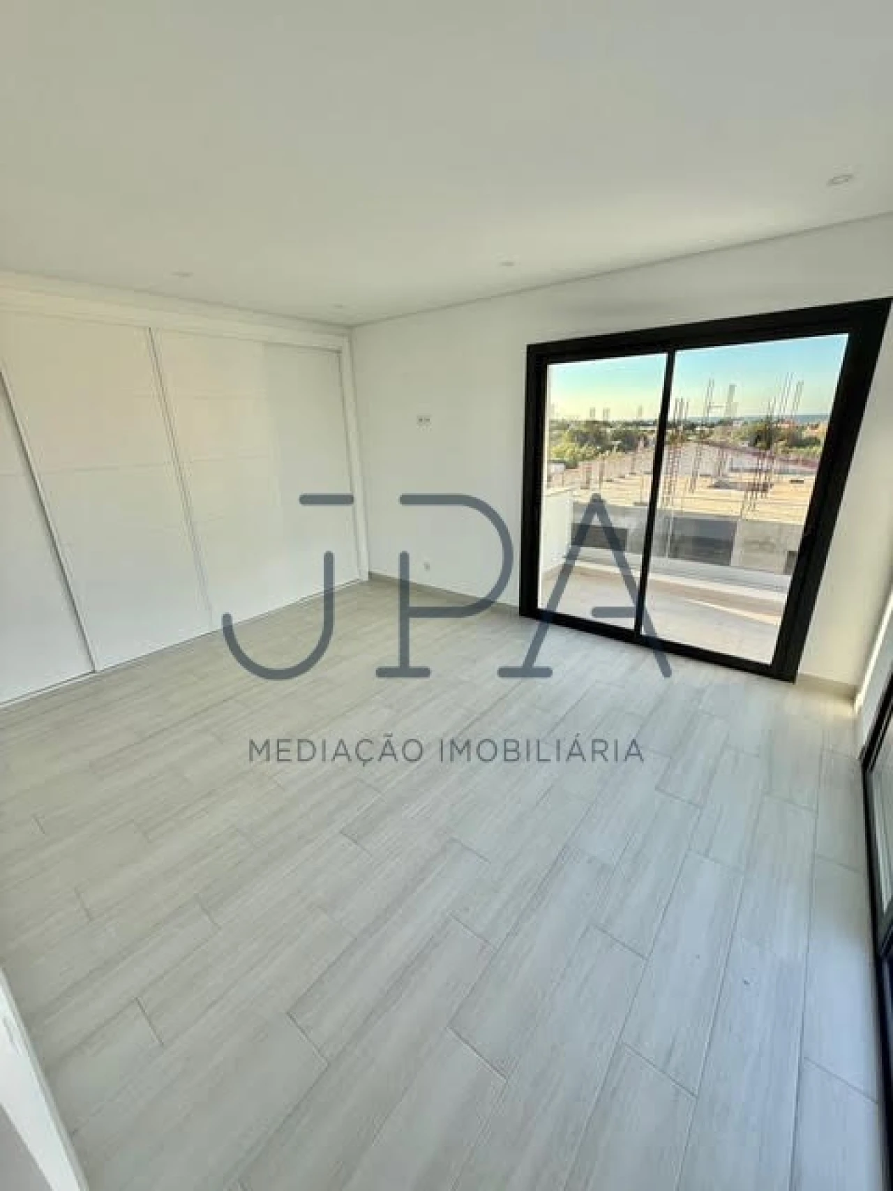 Moradia T3 para Venda em Altura Foto 41