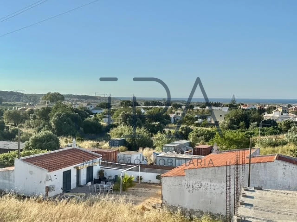 Moradia T3 para Venda em Altura Foto 3