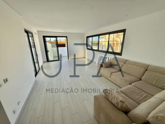 Moradia T3 para Venda em Altura Foto 40
