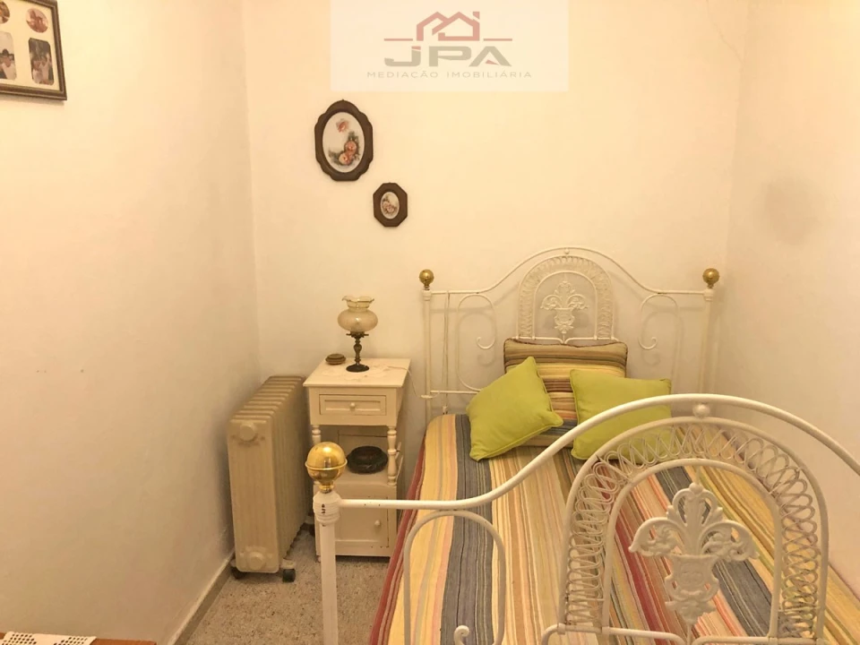 Moradia T4 para Venda em Azinhal Foto 14