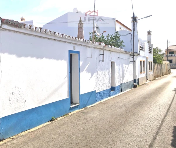 Moradia T4 para Venda em Azinhal Foto 3