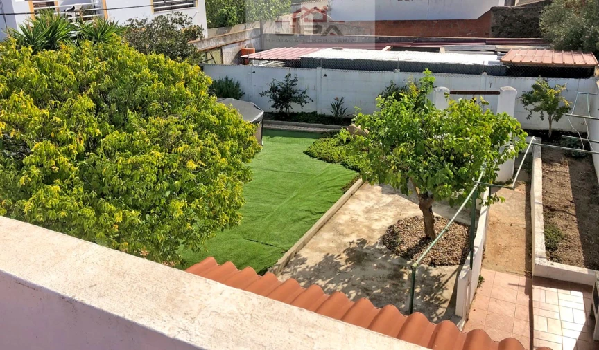 Moradia T4 para Venda em Azinhal Foto 31