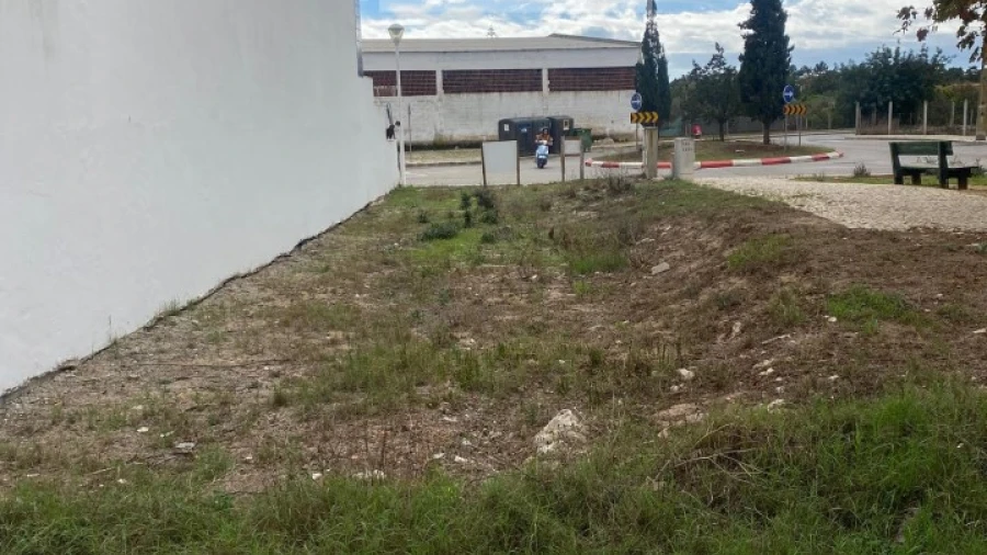 Terreno para Venda em Vila Real de Santo Antonio