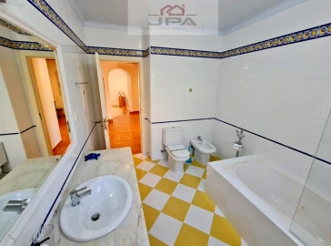 Moradia T6 para Venda em Altura