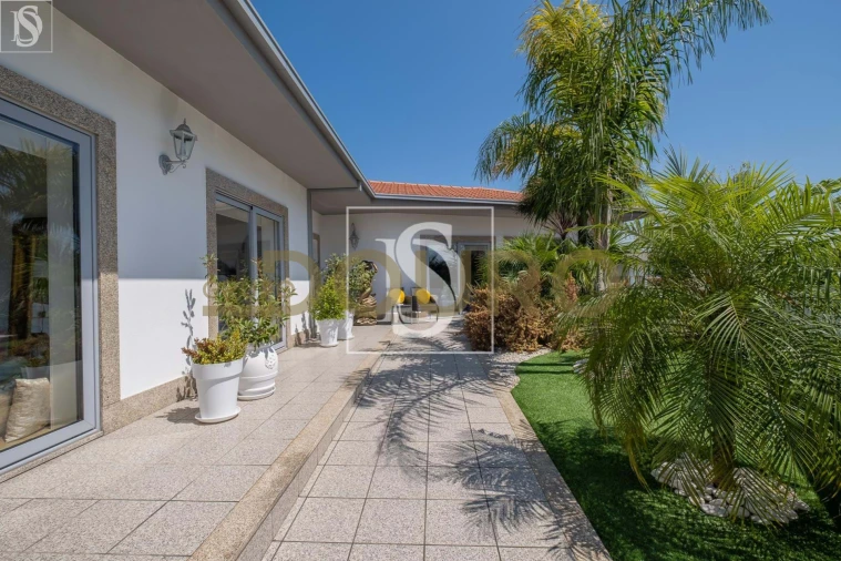 Moradia T3 para Venda em Santa Marinha e São Pedro da Afurada Foto 27