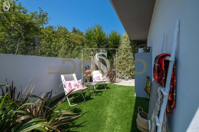 Moradia T3 para Venda em Santa Marinha e São Pedro da Afurada Foto 2