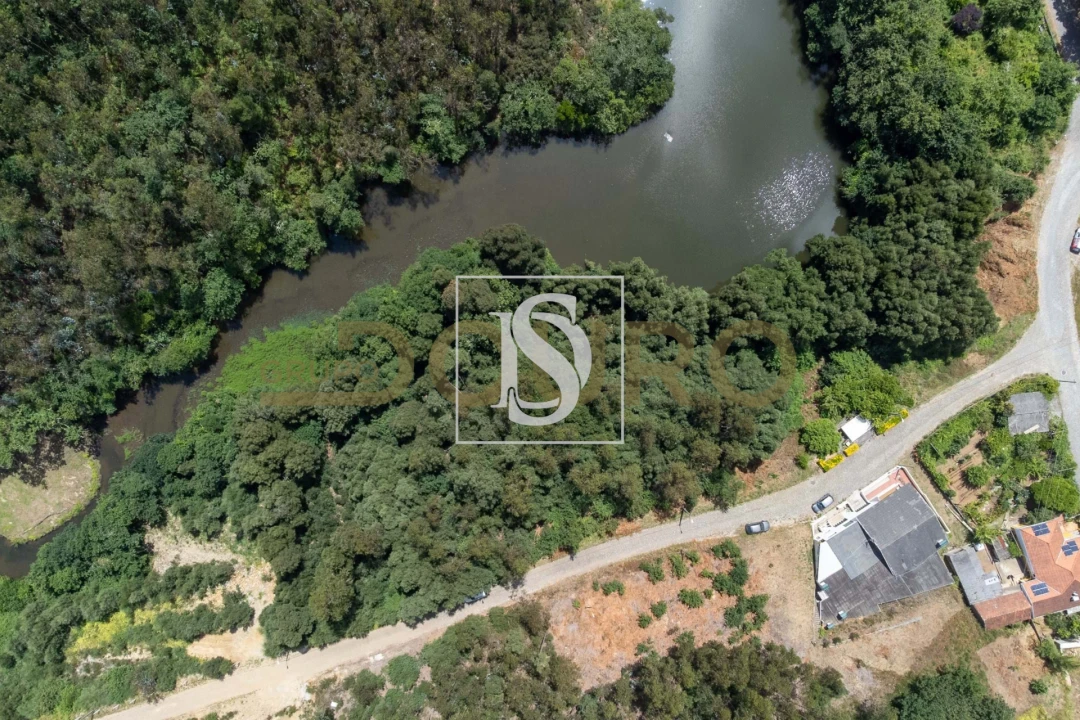 Terreno para Venda em Melres e Medas Foto 4