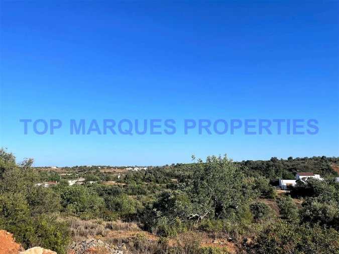 Terreno Misto para Venda em Quelfes Foto 8