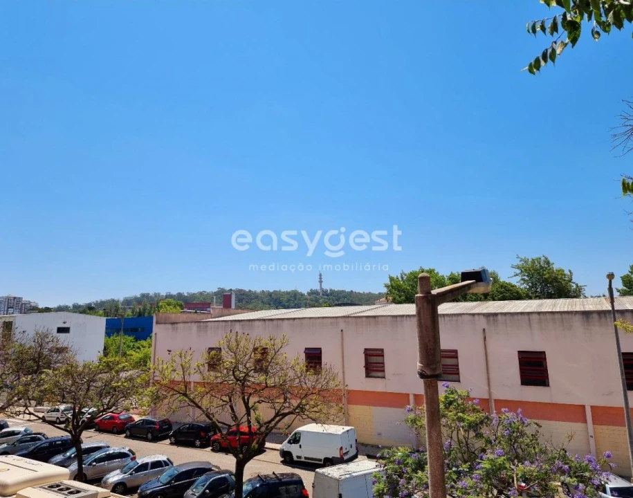 Apartamento T2 para Venda em São Domingos de Benfica Foto 21