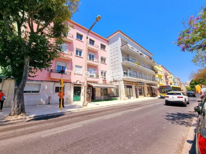 Apartamento T2 para Venda em São Domingos de Benfica Foto 8