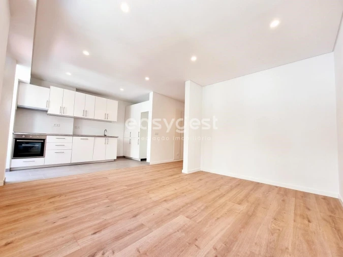 Apartamento T2 para Venda em São Domingos de Benfica Foto 12