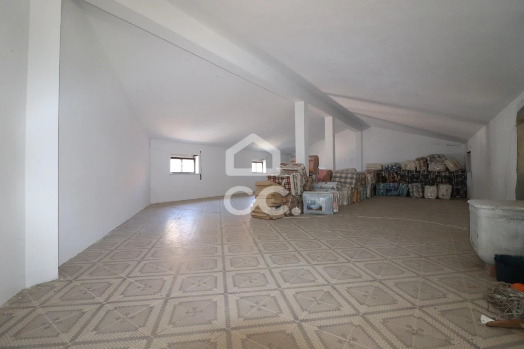 Moradia T5 para Venda em Avelar Foto 23