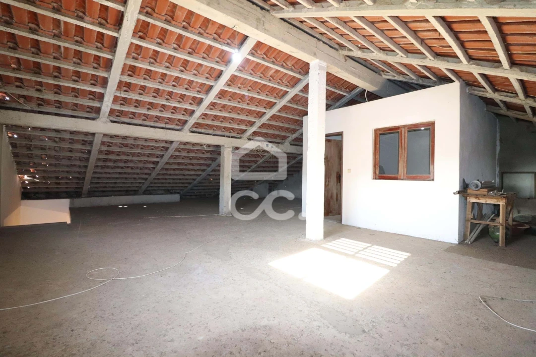 Moradia T5 para Venda em Avelar Foto 17