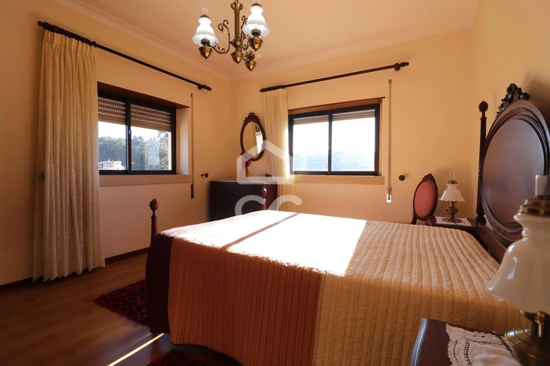 Moradia T5 para Venda em Avelar Foto 7