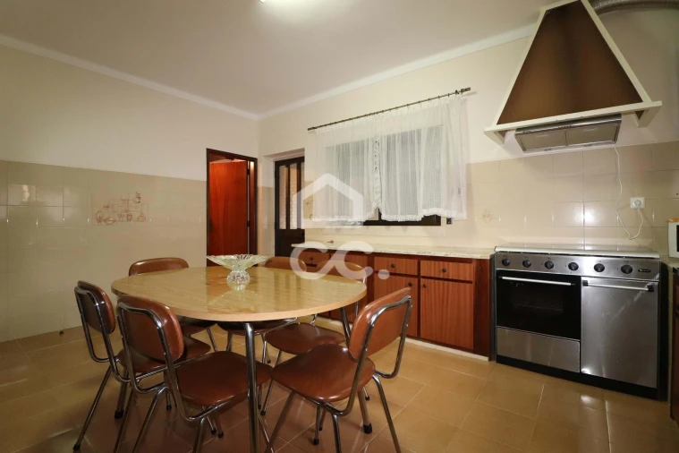 Moradia T5 para Venda em Avelar Foto 7