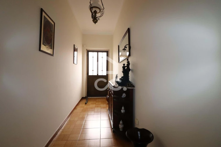 Moradia T5 para Venda em Avelar Foto 18