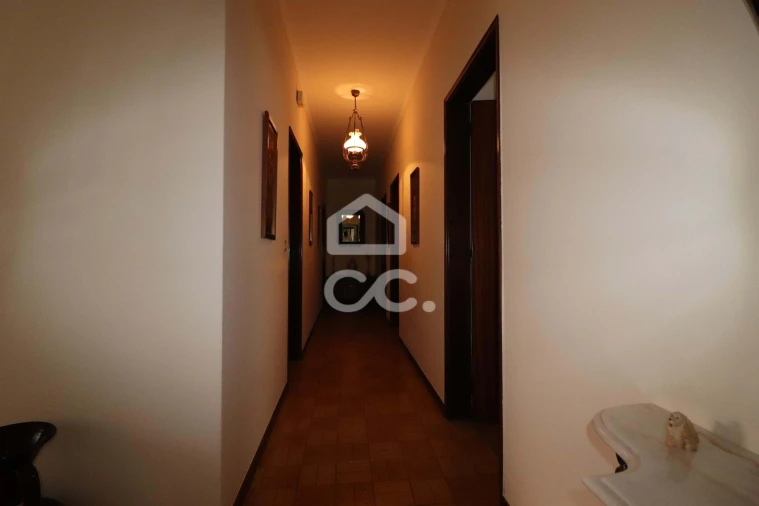 Moradia T5 para Venda em Avelar Foto 19