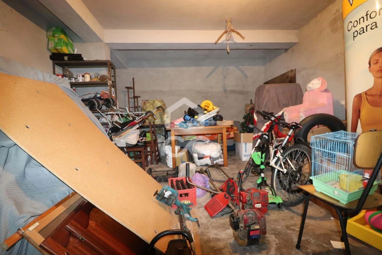 Moradia T5 para Venda em Avelar Foto 35