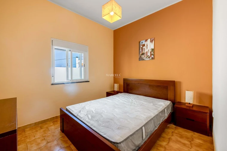 Moradia T3 para Venda em Luz Foto 12