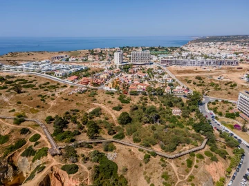 Terreno para Venda em Lagos (São Sebastião e Santa Maria)