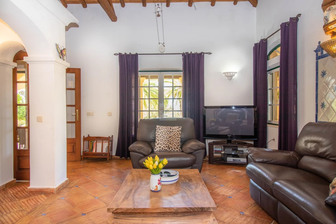 Moradia T5 para Venda em Mexilhoeira Grande Foto 6